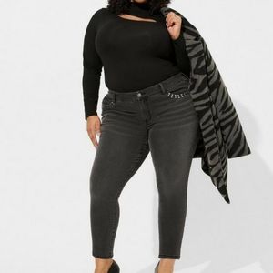 Women's Black Skinny Jeans